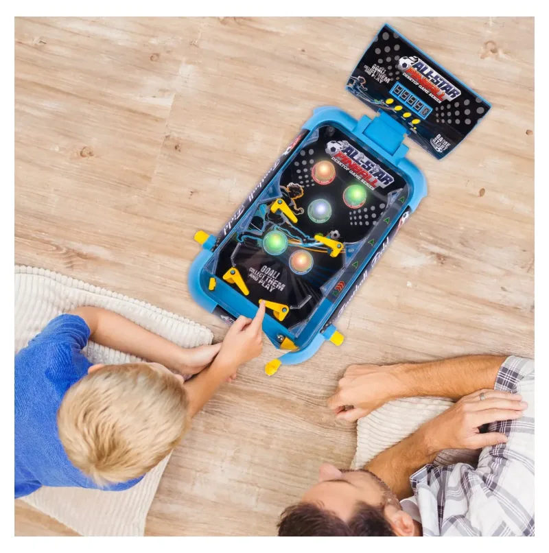 Arkadinis žaidimas Pinball su garso ir šviesos efektais · 3