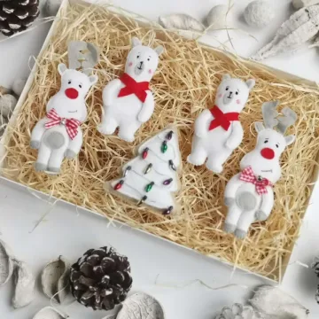 Kalėdinių dekoracijų rinkinys, rankų darbo žaisliukai 5 vnt.