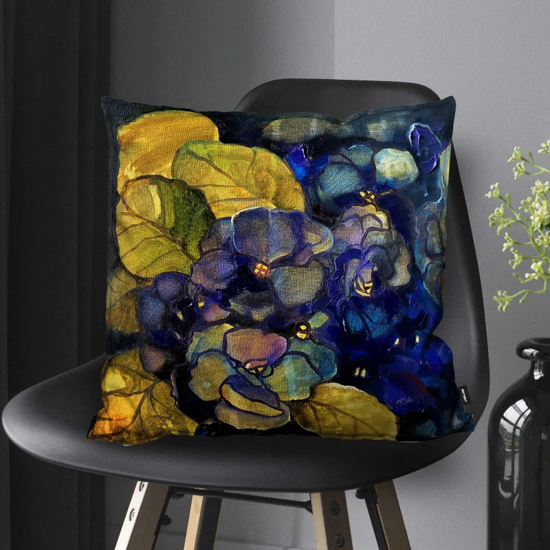 Dekoratyvinė pagalvėlė 45x45 cm su vidiniu užpildu RU186