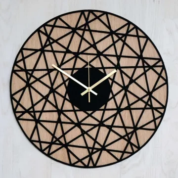 Sieninis medinis su juodos spalvos veliūru laikrodis POLYGONAL
