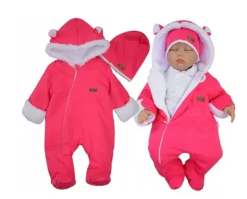 Kombinezono komplektas su pašiltinta kepure